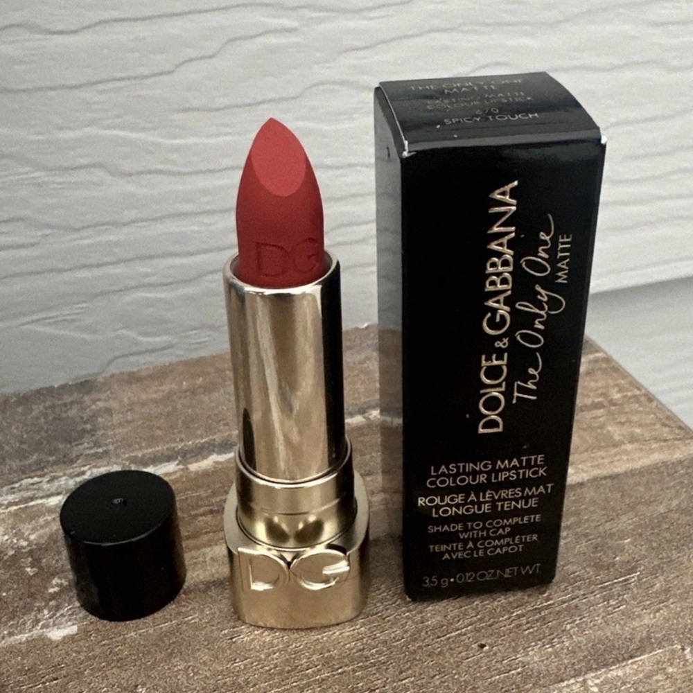 Dolce & Gabbana The Only One Matte Lipstick #670 Spicy Touch NIB-Limited Edition - Picture 2 of 5